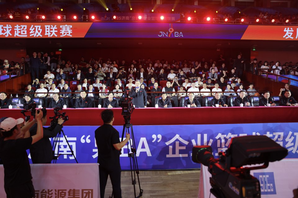 mgXPO, 的台克球世, 支队伍全部