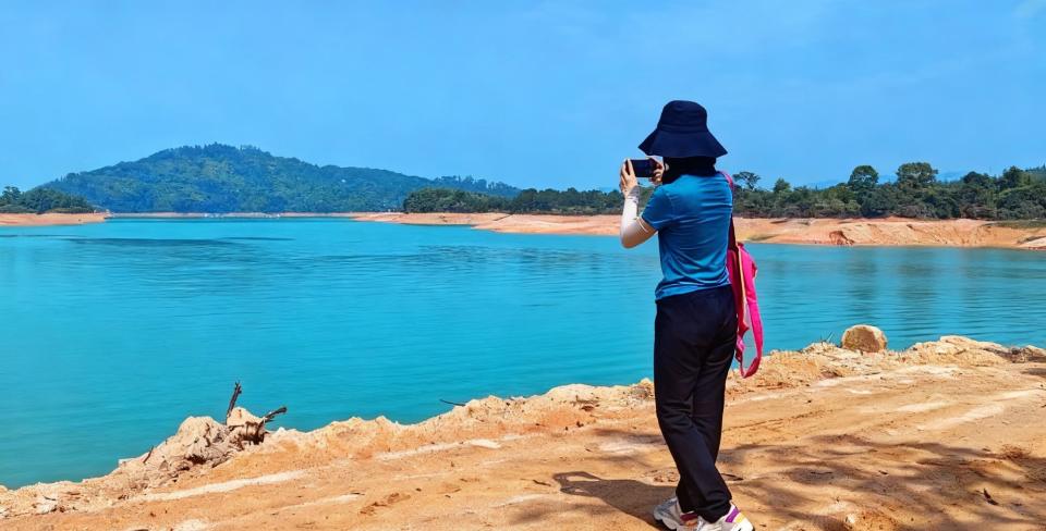 韧性很突出, 怎样的氛围 韧性很突出, 怎样的氛围